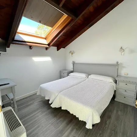 Hotel Maria Revilla De Camargo