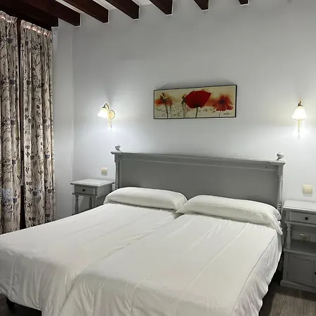 Hotel Maria Revilla De Camargo