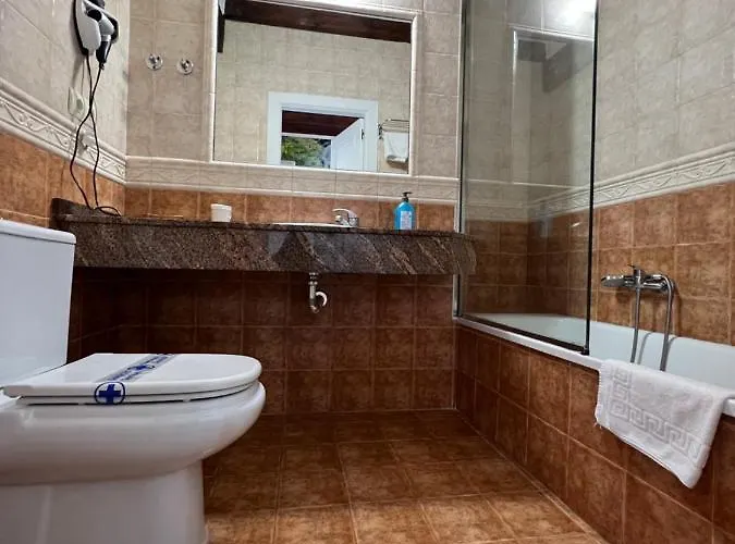 Hotell Maria Revilla De Camargo