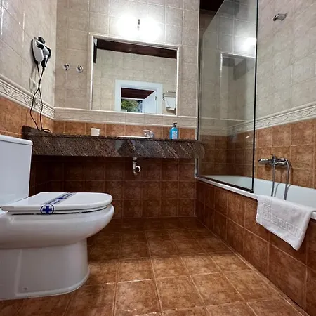 Hotel Maria Revilla De Camargo