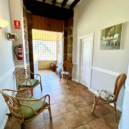 Ξενοδοχείο Maria Revilla De Camargo